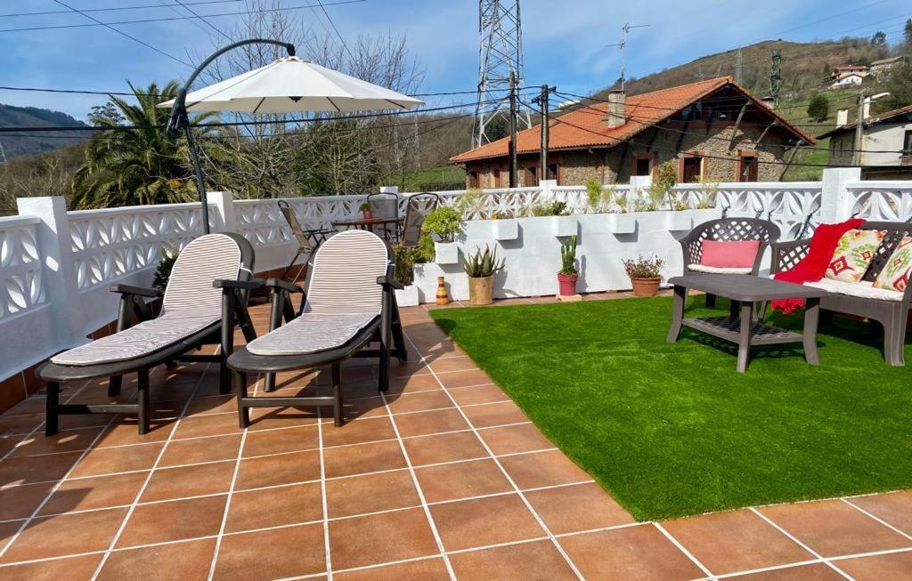 Apartamento Bilbo Near Atico Rural Con Terraza Basauri Exterior foto