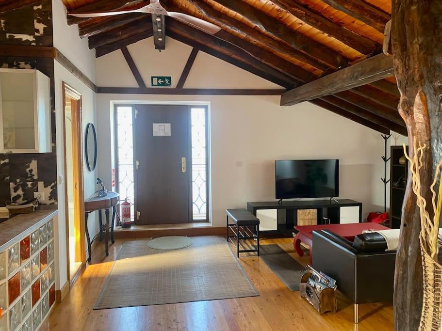 Apartamento Bilbo Near Atico Rural Con Terraza Basauri Exterior foto