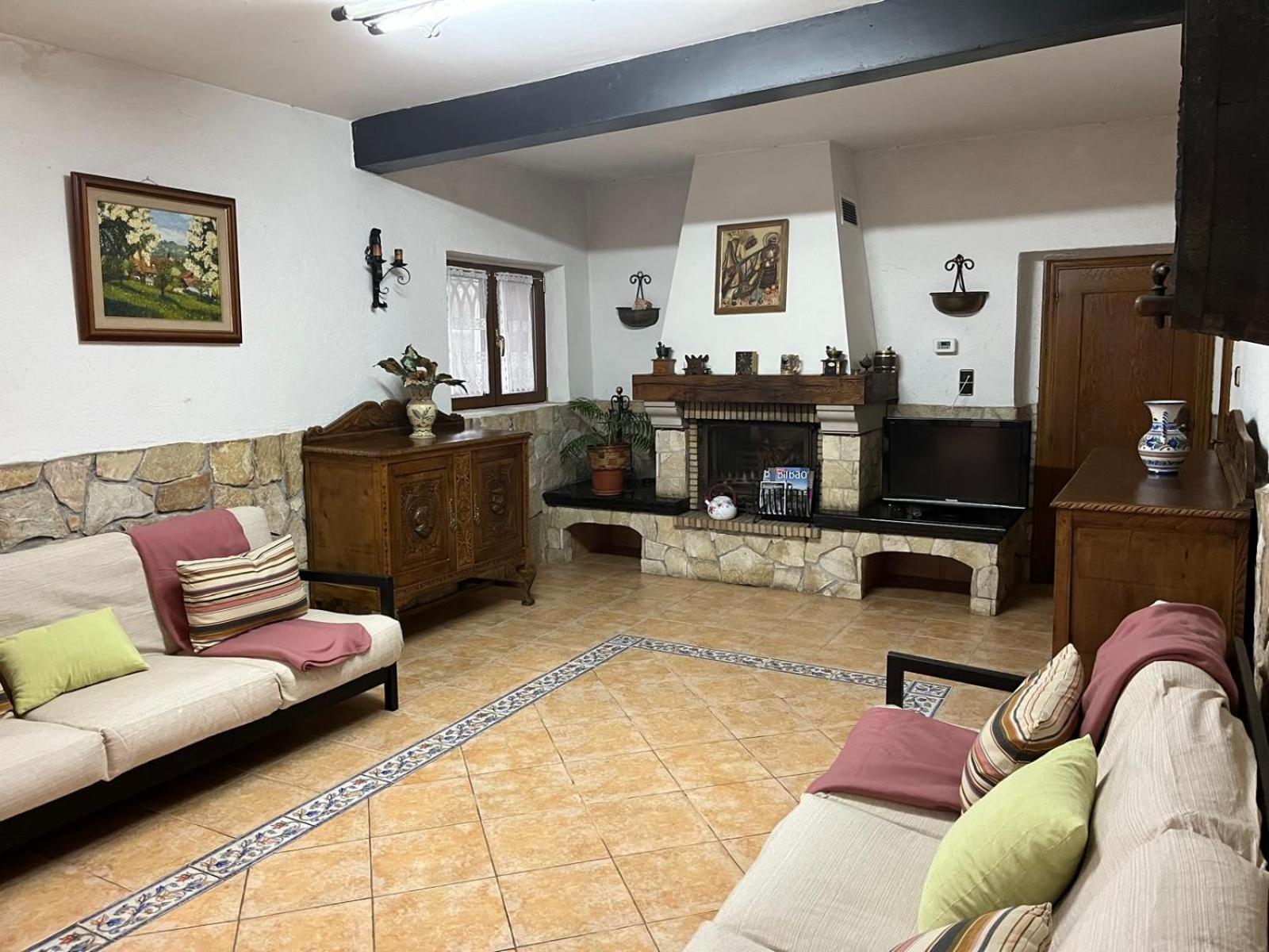 Apartamento Bilbo Near Atico Rural Con Terraza Basauri Exterior foto